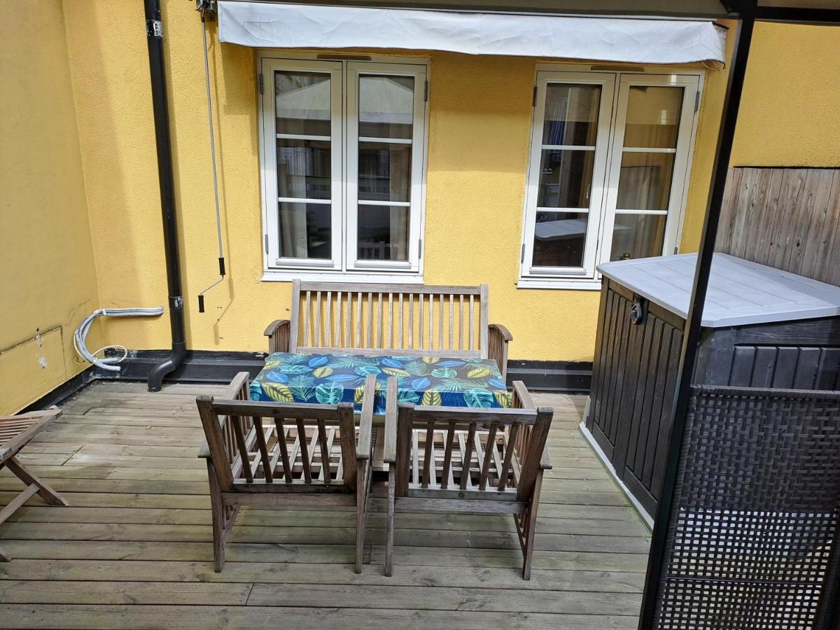Sveriges Minsta Hotell! Hotel Gruyere Landskrone Ngoại thất bức ảnh
