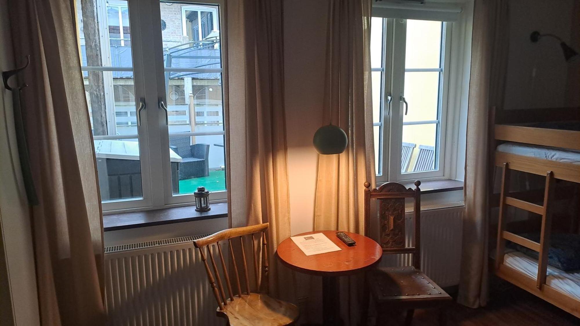 Sveriges Minsta Hotell! Hotel Gruyere Landskrone Ngoại thất bức ảnh